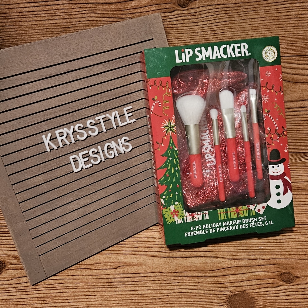 Lip Smacker Holiday Makeup Brush Set